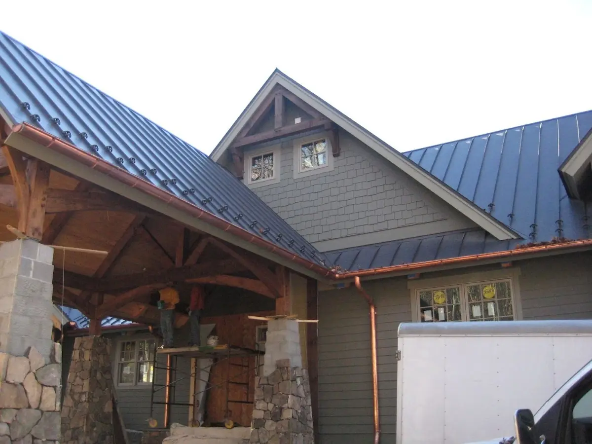 Craftsman Roofing team delivering quality roofing work in Howell Estates